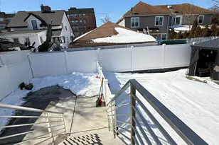 16 Sportsmans Ave, Freeport, NY 11520 - Photo 38