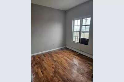 484 Beach 44th Street, Far Rockaway, NY 11691 - Photo 20