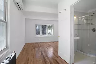 107-43 Inwood St, Jamaica, NY 11435 - Photo 14