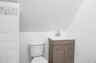 107-43 Inwood St, Jamaica, NY 11435 - Photo 32