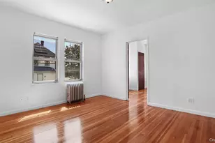 107-43 Inwood St, Jamaica, NY 11435 - Photo 20