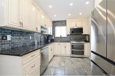 3485 Riverside Drive, Oceanside, NY 11572 - Photo 10