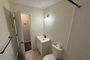 218 Bayview Dr, Mastic Beach, NY 11951 - Photo 14