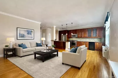 111 7th Street #410, Garden City, NY 11530 - Photo 4