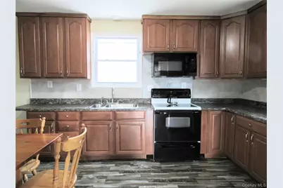 18 Station Road, Salisbury Mills, NY 12577 - Photo 6