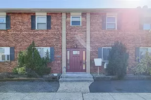 2420 Bennett Ave, North Bellmore, NY 11710 - Photo 12