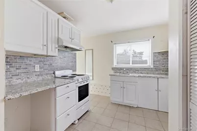 2420 Bennett Avenue #1C, North Bellmore, NY 11710 - Photo 4