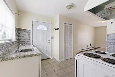 2420 Bennett Avenue #1C, North Bellmore, NY 11710 - Photo 6