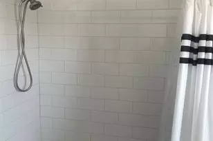 7 Anawanda Rd, North Babylon, NY 11703 - Photo 8