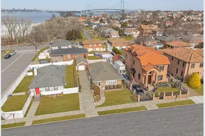 138-07 13th Avenue, Whitestone, NY 11357 - Photo 22