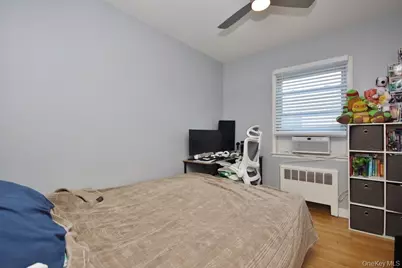 423 Parkview Avenue, Yonkers, NY 10710 - Photo 10