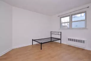 423 Parkview Ave, Yonkers, NY 10710 - Photo 18