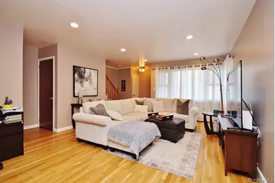 423 Parkview Avenue, Yonkers, NY 10710 - Photo 2