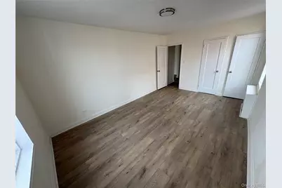 67-12 Yellowstone Boulevard #F6, Flushing, NY 11375 - Photo 2