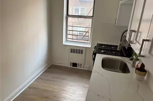 67-12 Yellowstone Blvd, Flushing, NY 11375 - Photo 4