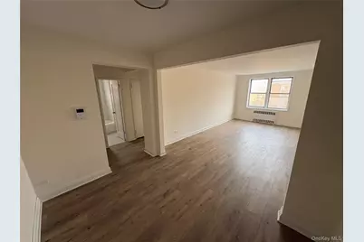 67-12 Yellowstone Boulevard #F6, Flushing, NY 11375 - Photo 10