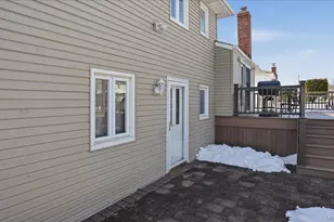 2432 Aron Dr N, Seaford, NY 11783 - Photo 28