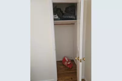 8 Town Path #2, Glen Cove, NY 11542 - Photo 2