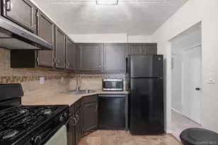 863 Home St, Bronx, NY 10459 - Photo 22