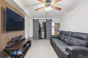 863 Home St, Bronx, NY 10459 - Photo 12