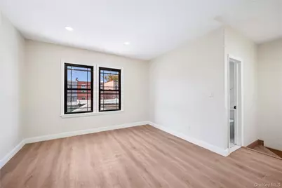 32-50 87 St Fl 2, East Elmhurst, NY 11369 - Photo 4