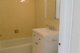 2 Consulate Dr, Tuckahoe, NY 10707 - Photo 8