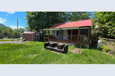 22 Smith Street, Monticello, NY 12701 - Photo 4