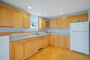 92 Hawthorne Rd, Kings Park, NY 11754 - Photo 24