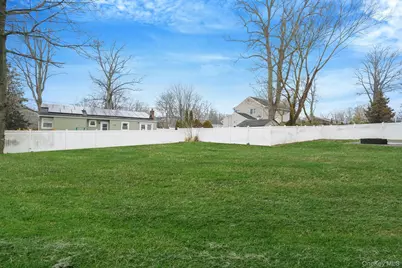 92 Hawthorne Road, Kings Park, NY 11754 - Photo 30