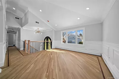 480 Hopatcong Avenue, West Hempstead, NY 11552 - Photo 8