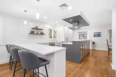 65 Howell Avenue, Larchmont, NY 10538 - Photo 10