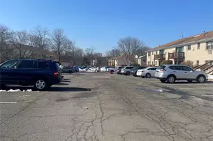 194 Sneden Pl, Spring Valley, NY 10977 - Photo 12