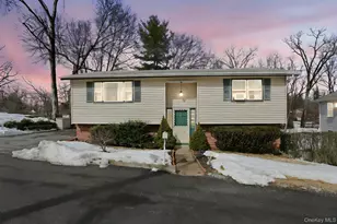 12 North St, Montrose, NY 10548 - Photo 2