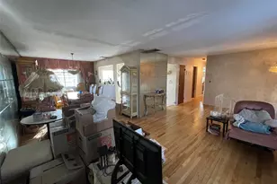 840 Robin Ct, Baldwin, NY 11510 - Photo 6