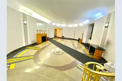 190 E Mosholu Parkway S #1J, Bronx, NY 10458 - Photo 2