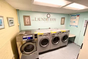 190 E Mosholu Pkwy S, Bronx, NY 10458 - Photo 22