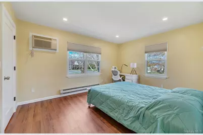 1000 9th Street #D38, Greenport, NY 11944 - Photo 8