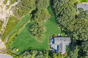 321 Sound Beach Blvd, Sound Beach, NY 11789 - Photo 2