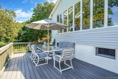 321 Sound Beach Boulevard, Sound Beach, NY 11789 - Photo 32