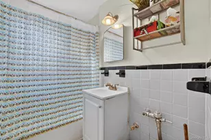 2 Fisher Dr, Mount Vernon, NY 10552 - Photo 12