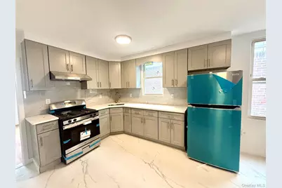 6734 52nd Avenue, Maspeth, NY 11378 - Photo 4