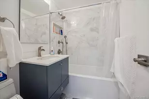 900 Midland Ave, Yonkers, NY 10704 - Photo 2