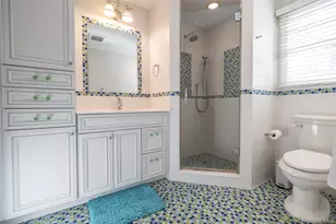 755 N Village Ave, Rockville Centre, NY 11570 - Photo 24