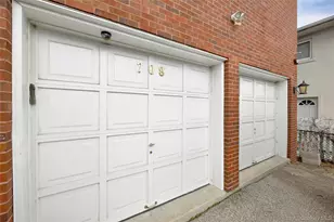 708 Park Ln, Cedarhurst, NY 11516 - Photo 24