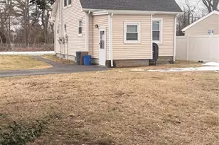 629 Lakeway Dr, West Babylon, NY 11704 - Photo 20