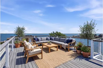 298 W Lido Promenade, Lindenhurst, NY 11757 - Photo 34