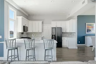 298 W Lido Promenade, Lindenhurst, NY 11757 - Photo 12