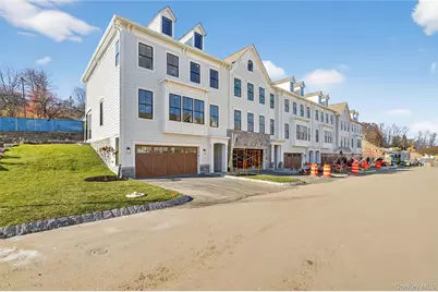 1833 Soundview Court, Yorktown Heights, NY 10598 - Photo 2