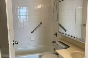 2 Bay Club Dr, Bayside, NY 11360 - Photo 12