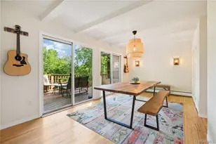 8 Oak Tree Dr, Cornwall, NY 12518 - Photo 10